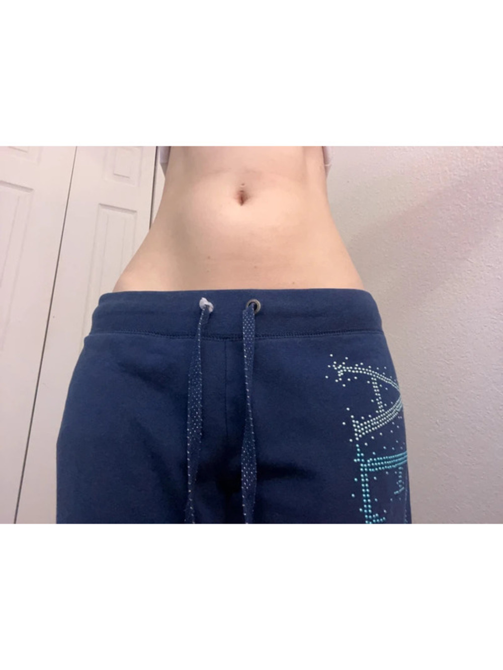 Y2K aeropostale sweatpants grunge emo scene